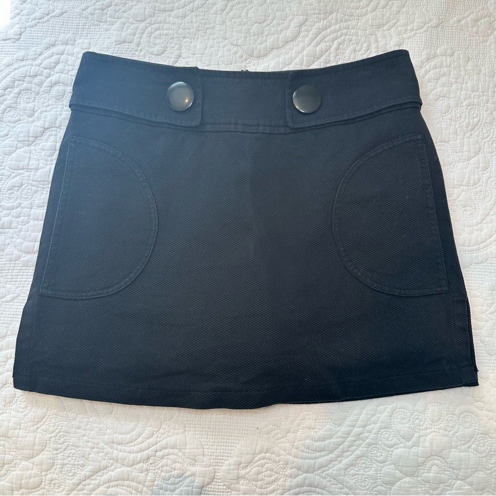 Boston Proper Black Mini Skirt. Size: 4. - Picture 1 of 9